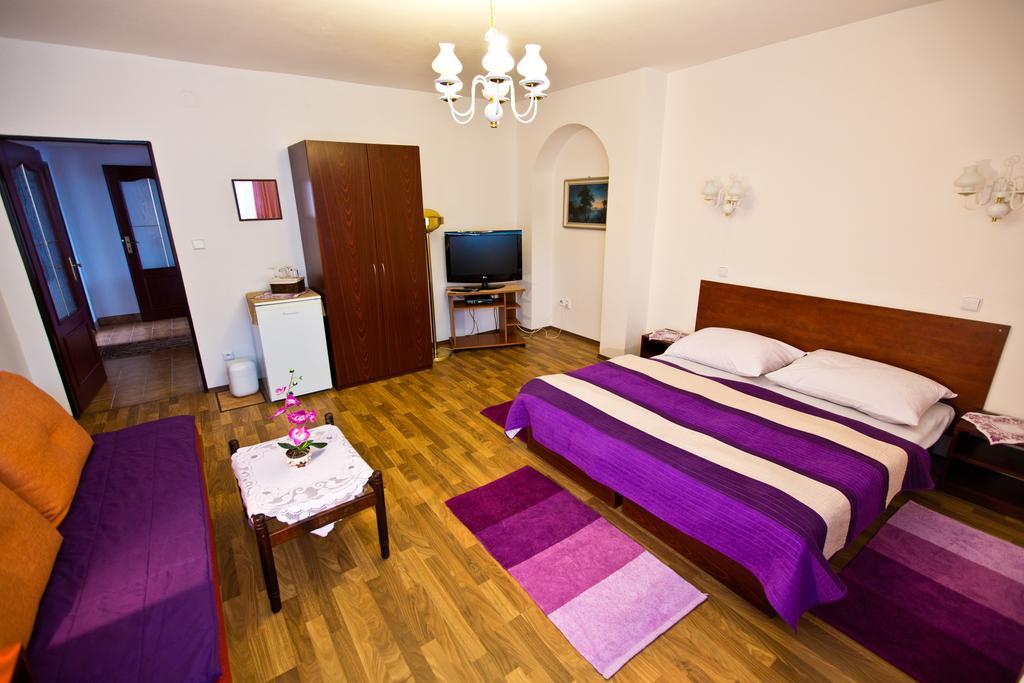 Penzion U Kraliku Kurdějov Екстериор снимка